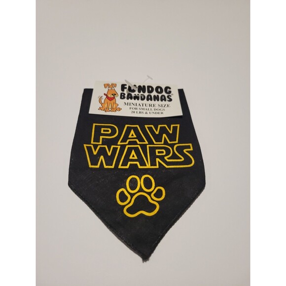 Star Wars "PAW WARS" Dog Bandana Miniature Size for Dogs 20 Lbs. or Less NWT - Picture 1 of 2